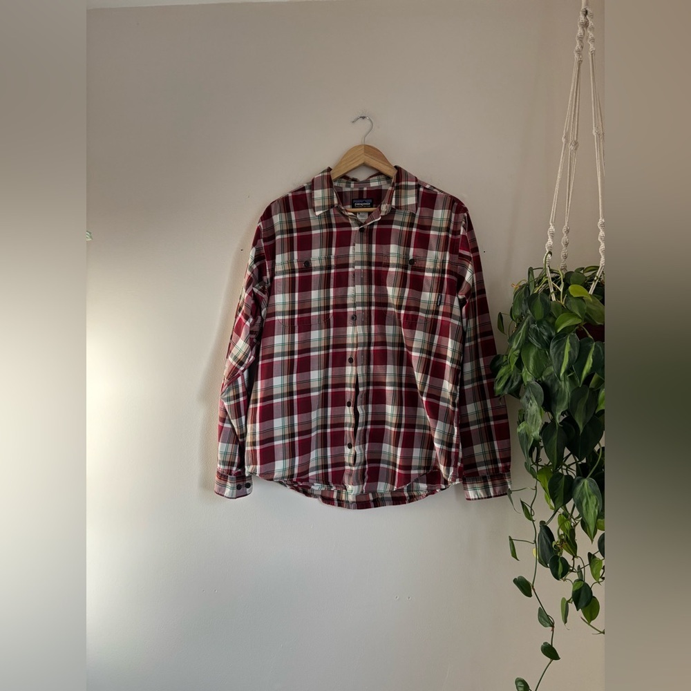 Patagonia Long-Sleeved Organic Cotton Buckshot Shirt